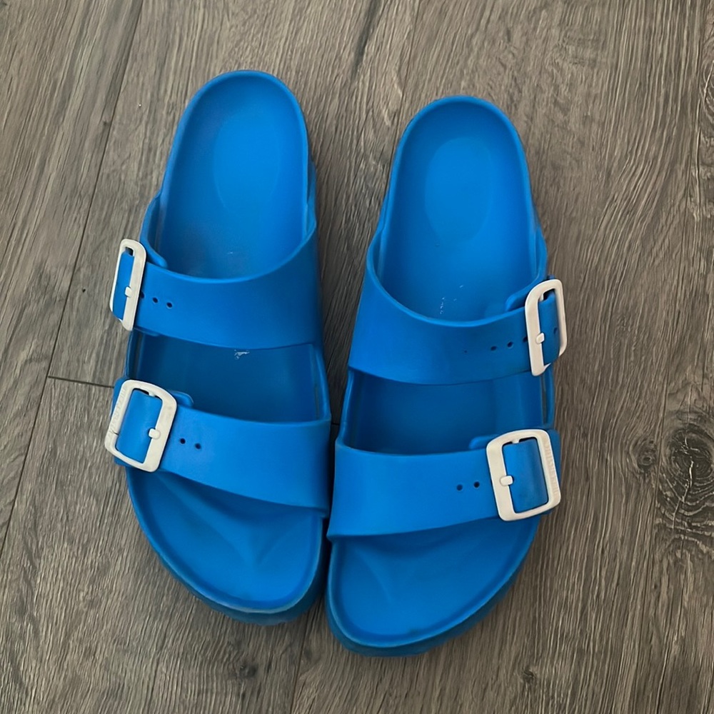 Birkenstock’s Arizona slides
